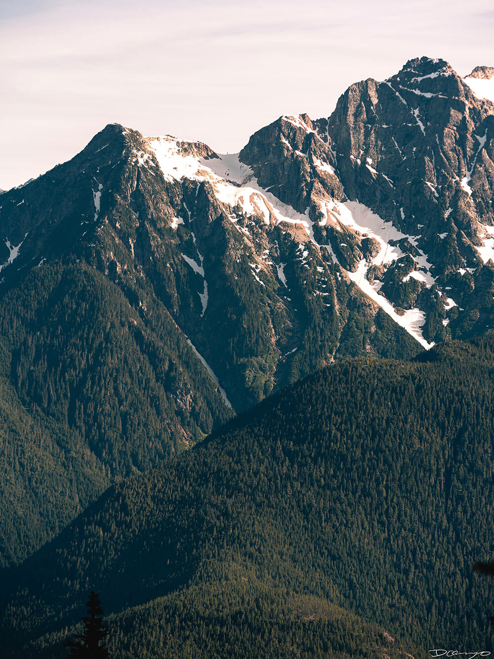 Landscape and portrait photos from a July 2020 trip to the North Cascades. Sourdough Mountain, Diablo Lake, Ross Lake and more.